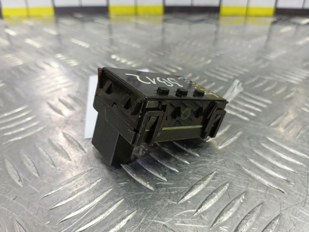 часы электронные SUZUKI JIMNY Jimny 34600-65D01, 750 рублей, Москва