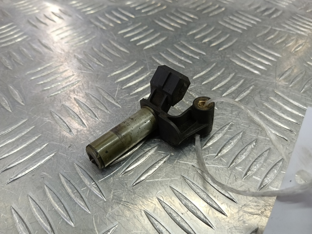 датчик положения коленвала FORD Transit  1143723, 2240 рублей, Москва