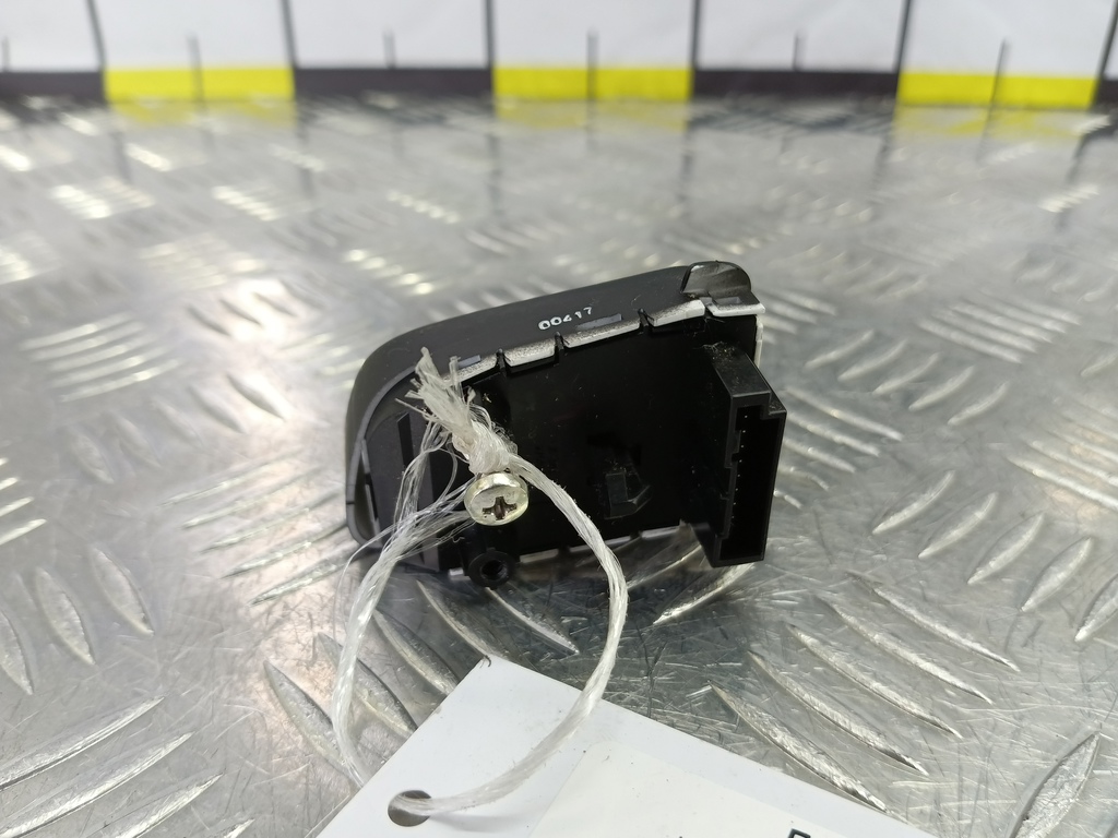 блок кнопок Kia Ceed  967201H300EQ, 2240 рублей, Москва