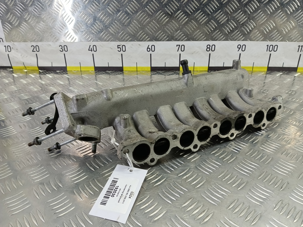 коллектор впускной Kia Ceed  283102A730, 1440 рублей, Москва