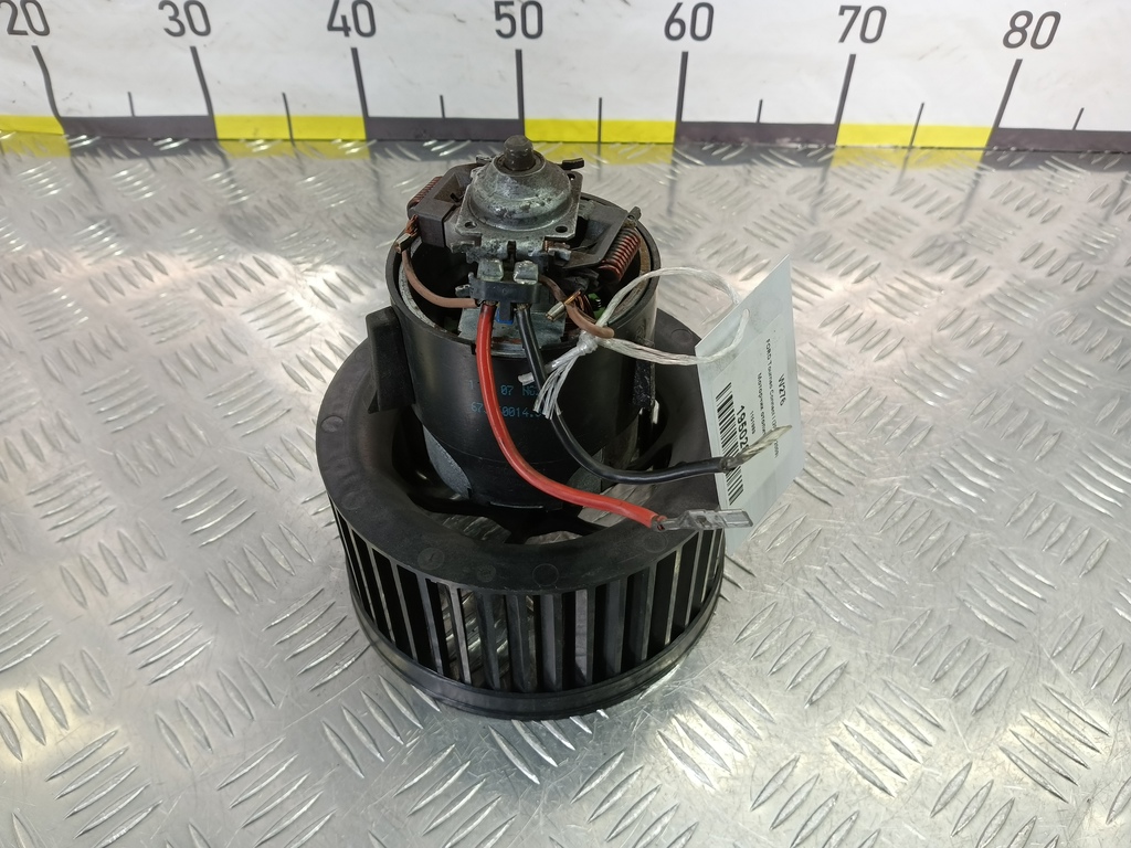 моторчик отопителя FORD Tourneo Connect  1151989, 2700 рублей, Москва