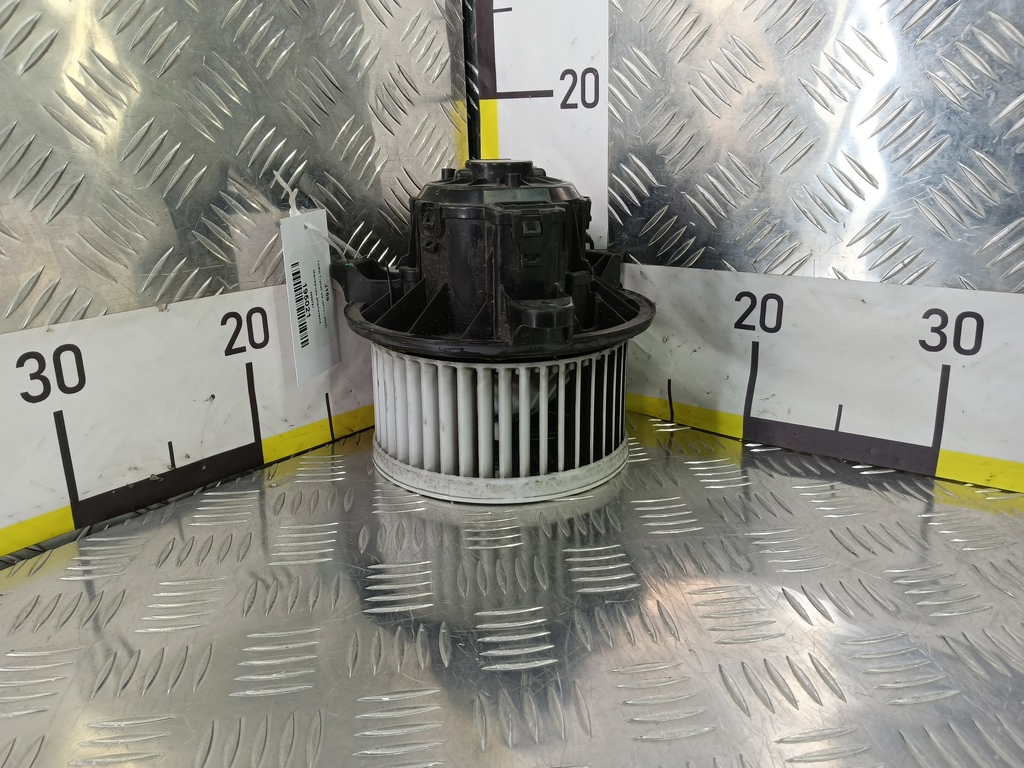 моторчик отопителя FORD Transit  2008781, 1550 рублей, Москва