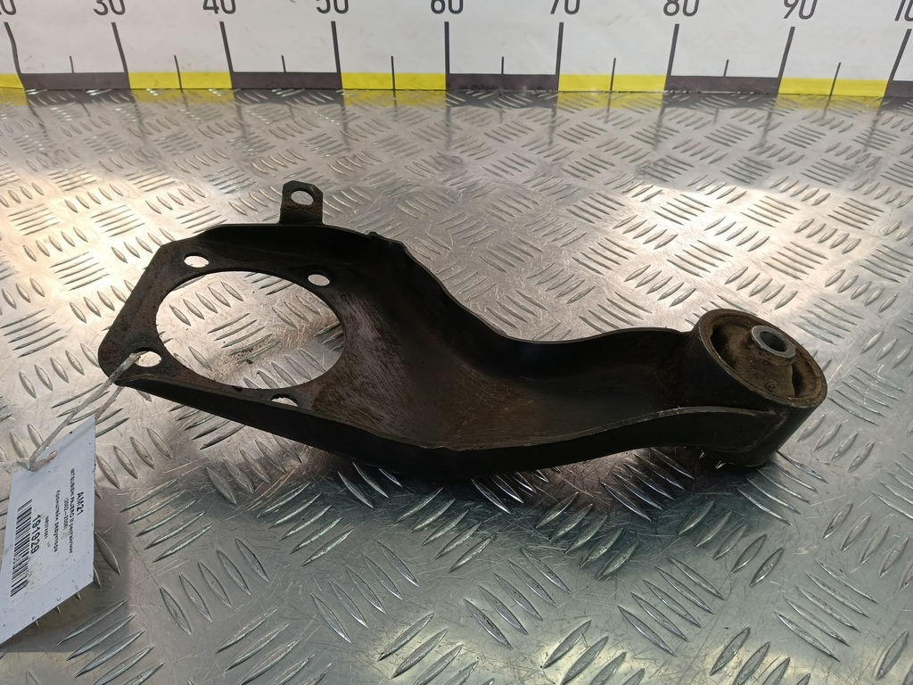 подушка редуктора MITSUBISHI PAJERO  MR374561, 3050 рублей, Москва