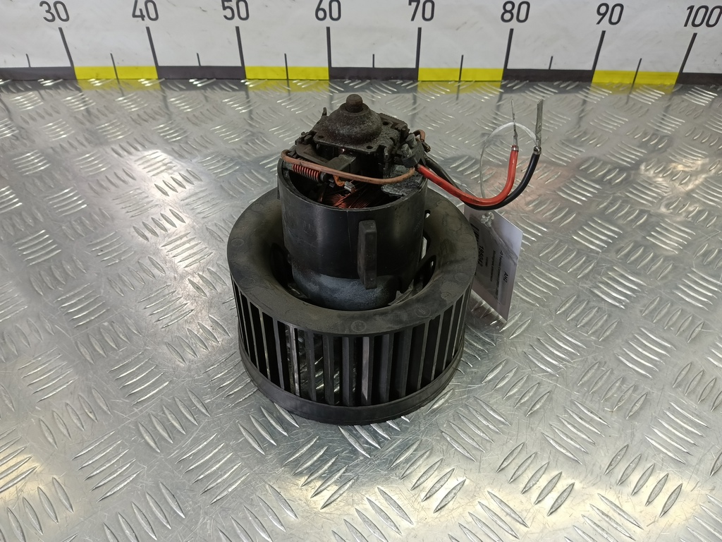 моторчик отопителя FORD Tourneo Connect  1151989, 2700 рублей, Москва