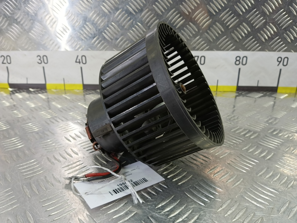 моторчик отопителя FORD Tourneo Connect  1151989, 2700 рублей, Москва