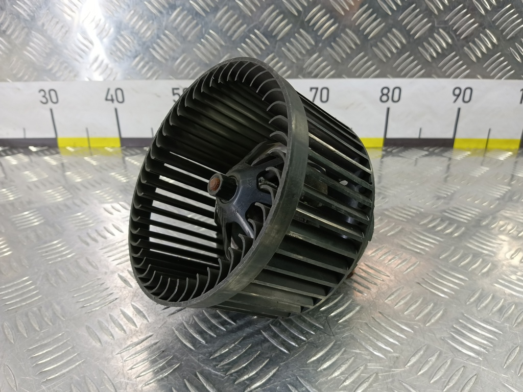 моторчик отопителя FORD Tourneo Connect  1151989, 2700 рублей, Москва