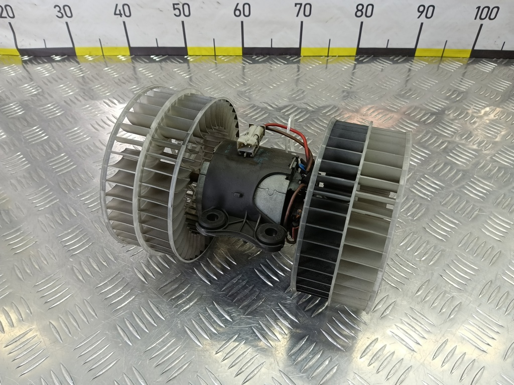 моторчик отопителя MERCEDES-BENZ Vito  A0008357904, 4200 рублей, Москва