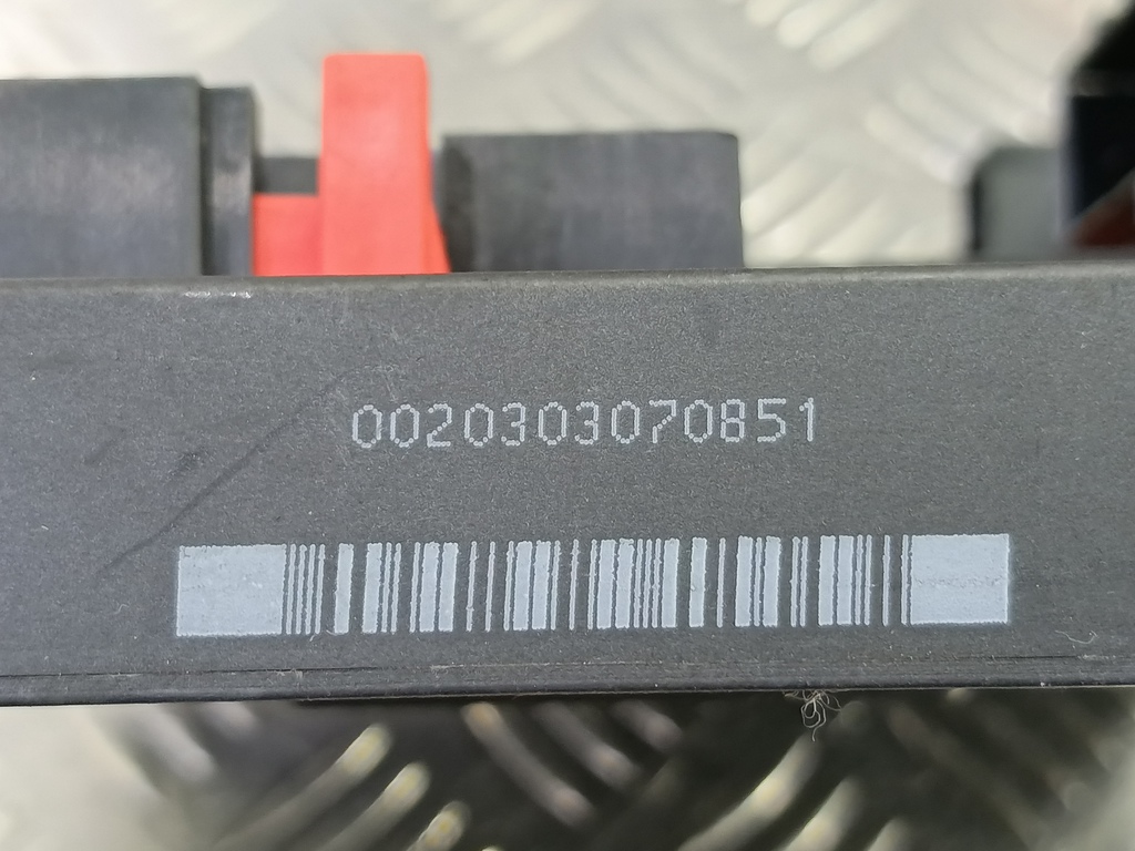 блок комфорта Volkswagen Caddy  3C0937049AD, 1550 рублей, Москва