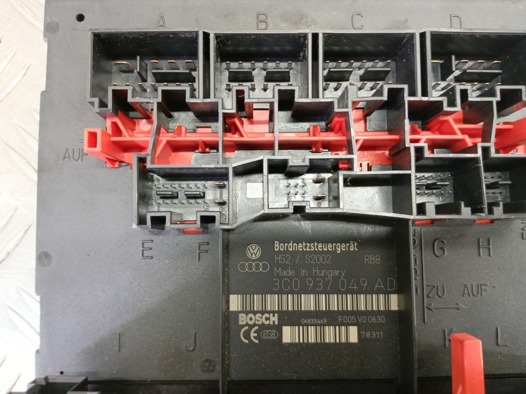 блок комфорта Volkswagen Caddy  3C0937049AD, 1550 рублей, Москва