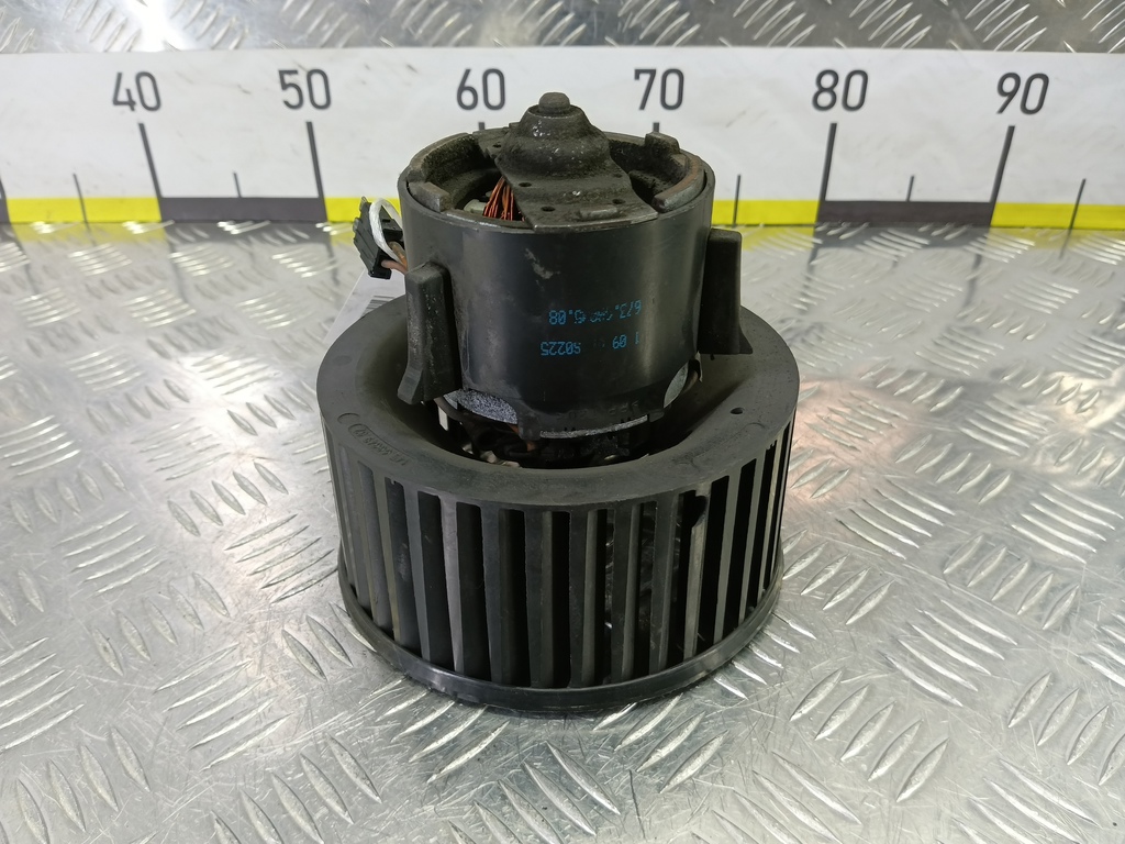 моторчик отопителя Volkswagen Caddy  1K2819015, 1550 рублей, Москва