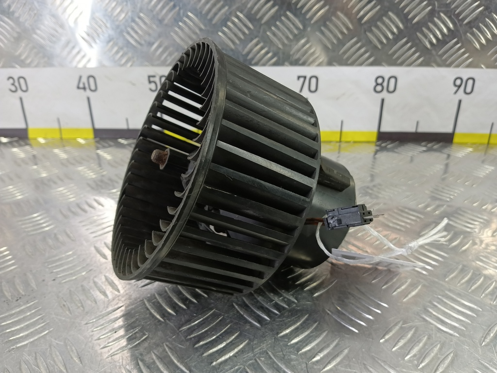 моторчик отопителя Volkswagen Caddy  1K2819015, 1550 рублей, Москва
