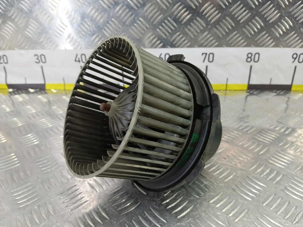 моторчик отопителя MERCEDES-BENZ Sprinter  A0008356007, 2930 рублей, Москва