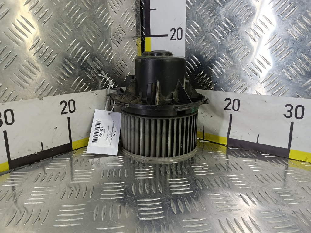 моторчик отопителя MERCEDES-BENZ Sprinter  A0008356007, 2930 рублей, Москва