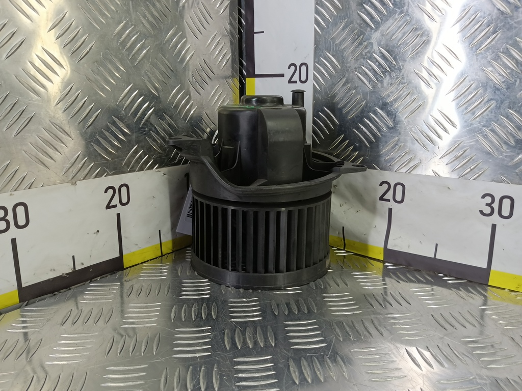 моторчик отопителя FORD Tourneo Connect  1151989, 2700 рублей, Москва