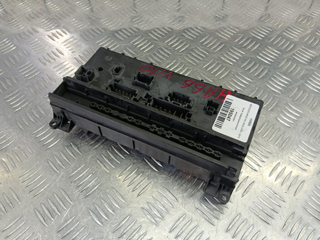 блок предохранителей MERCEDES-BENZ Vito  A6395450801, 1550 рублей, Москва