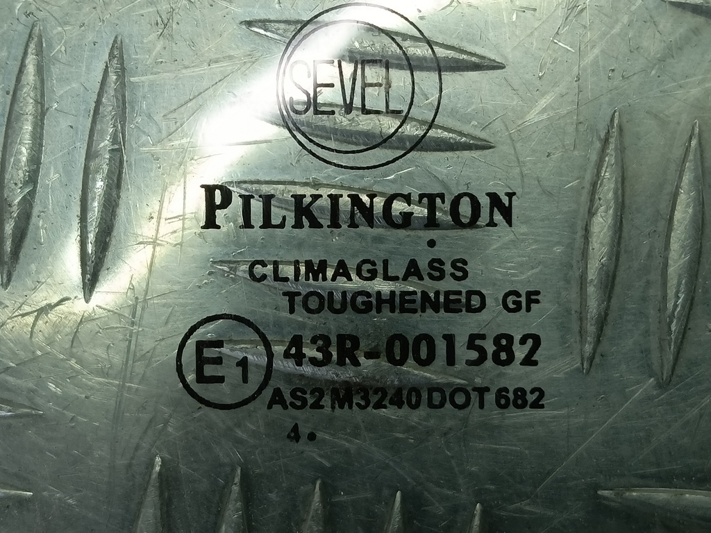 стекло двери Citroen Jumper  9202N6, 2700 рублей, Москва