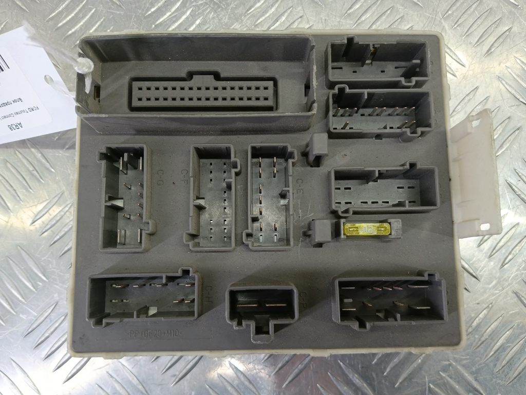 блок предохранителей FORD Tourneo Connect  1360366, 630 рублей, Москва