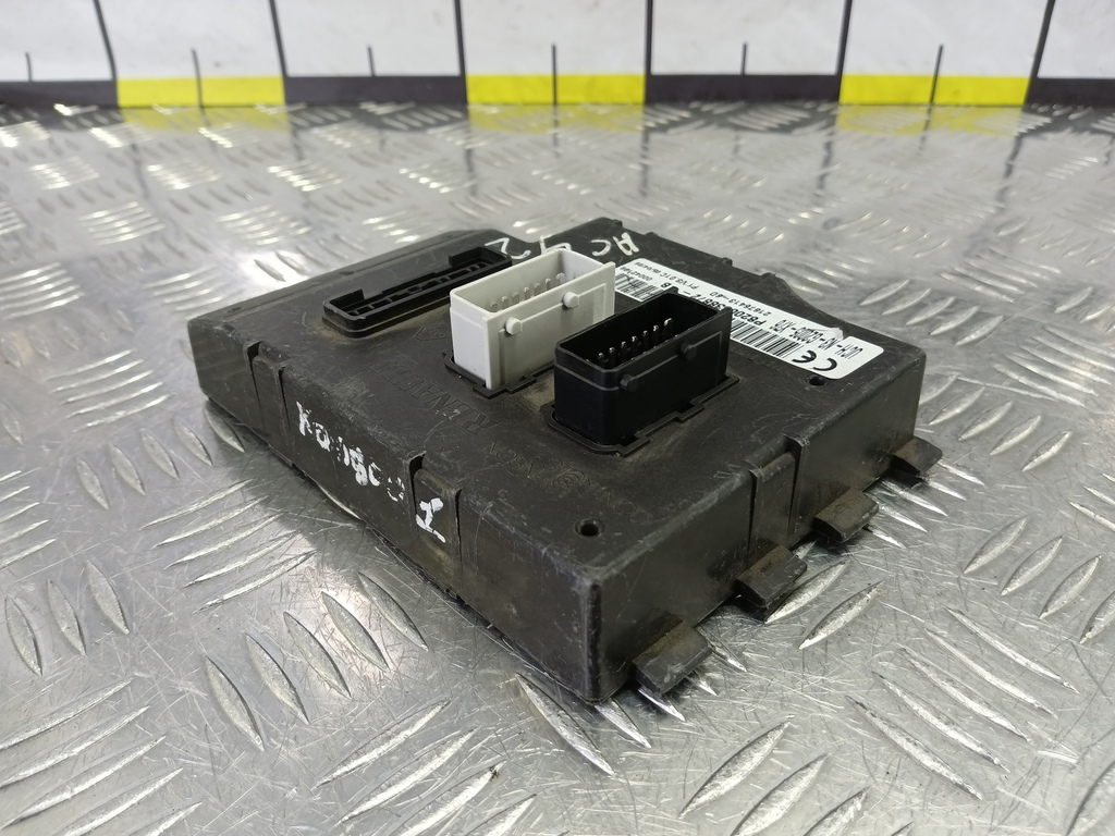 блок комфорта Renault Kangoo  8200338872, 6380 рублей, Москва