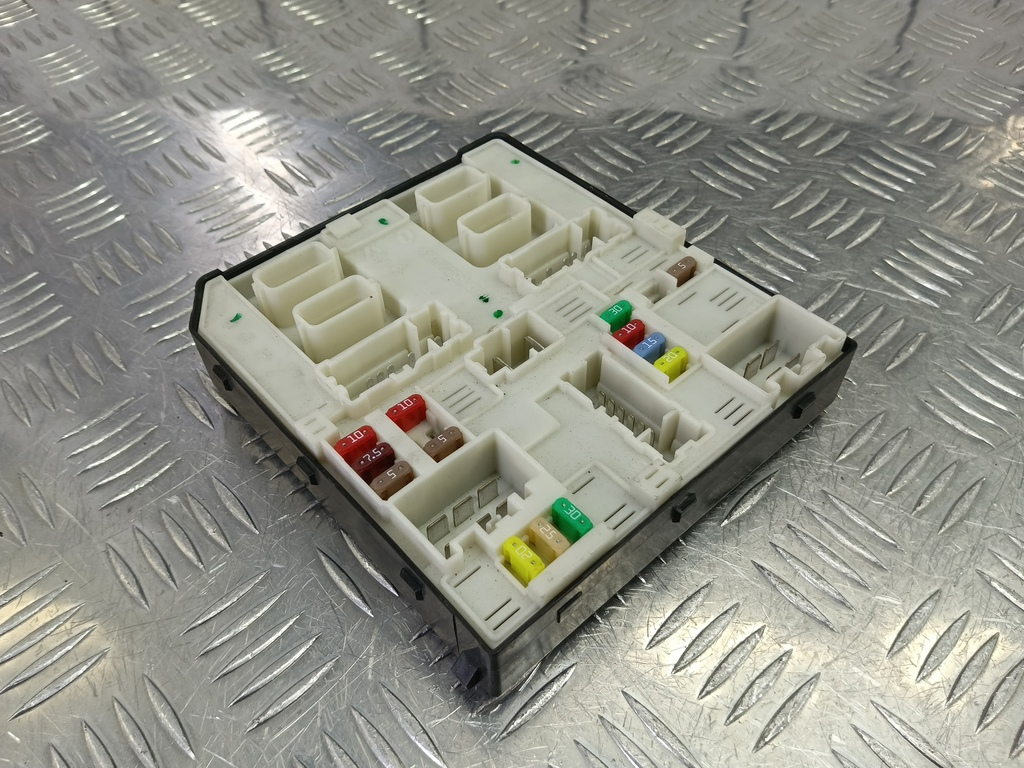 блок предохранителей Opel Movano  284B64899R, 11900 рублей, Москва