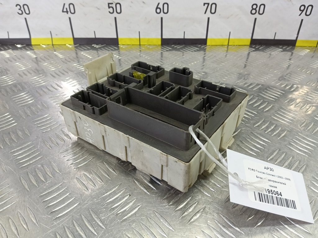 блок предохранителей FORD Tourneo Connect  1504506, 860 рублей, Москва