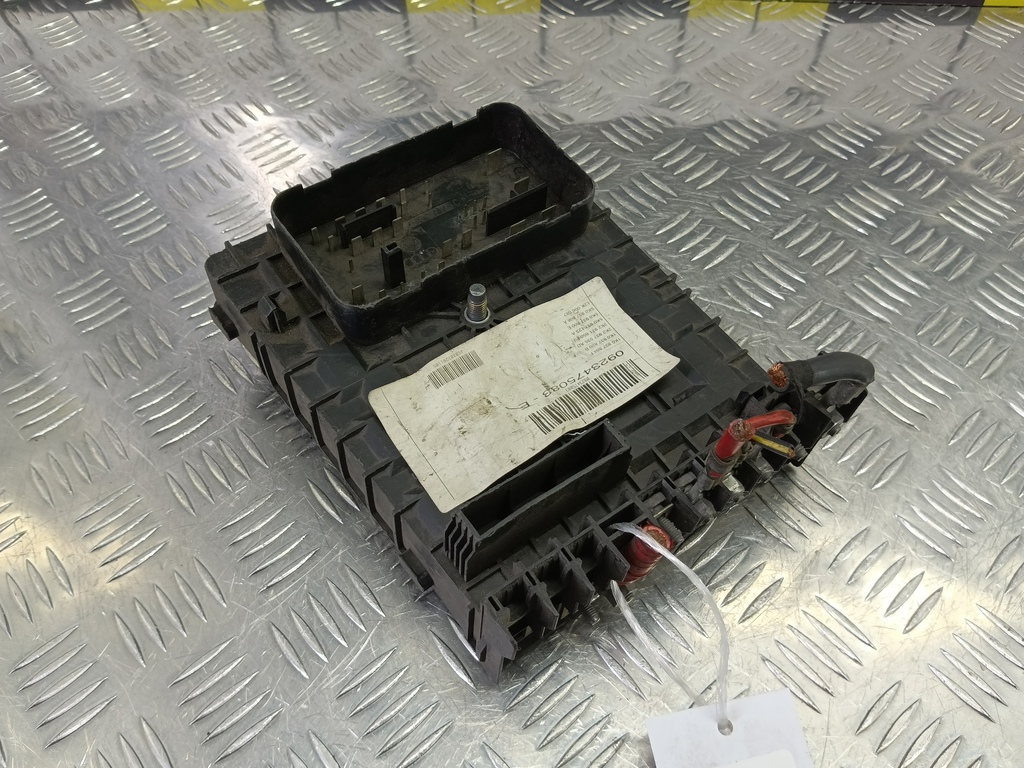 блок предохранителей Volkswagen Caddy  1K0937125C, 3850 рублей, Москва