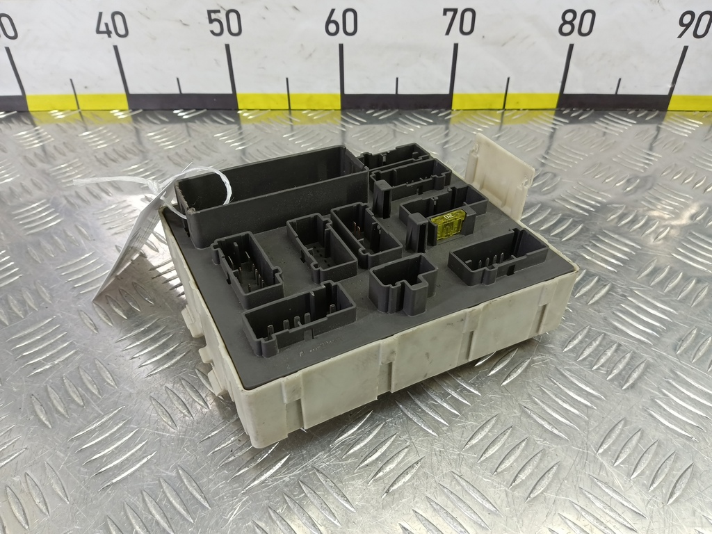 блок предохранителей FORD Tourneo Connect  1504506, 860 рублей, Москва