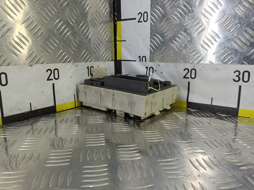 блок предохранителей FORD Tourneo Connect  1504506, 860 рублей, Москва