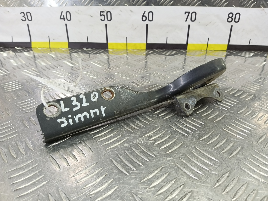 петля капота SUZUKI JIMNY 1.3 4WD MT (86 л.с.)Jimny  III рестайлинг (2005—2012) Внедорожник 5741050G00, 630 рублей, Москва