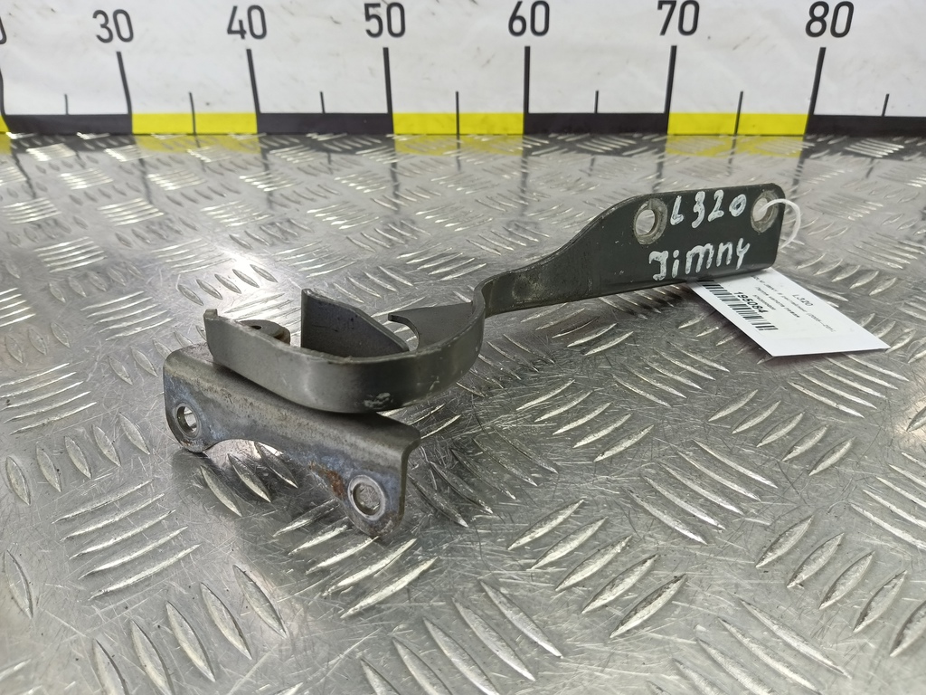 петля капота SUZUKI JIMNY 1.3 4WD MT (86 л.с.)Jimny  III рестайлинг (2005—2012) Внедорожник 5742050G00, 630 рублей, Москва