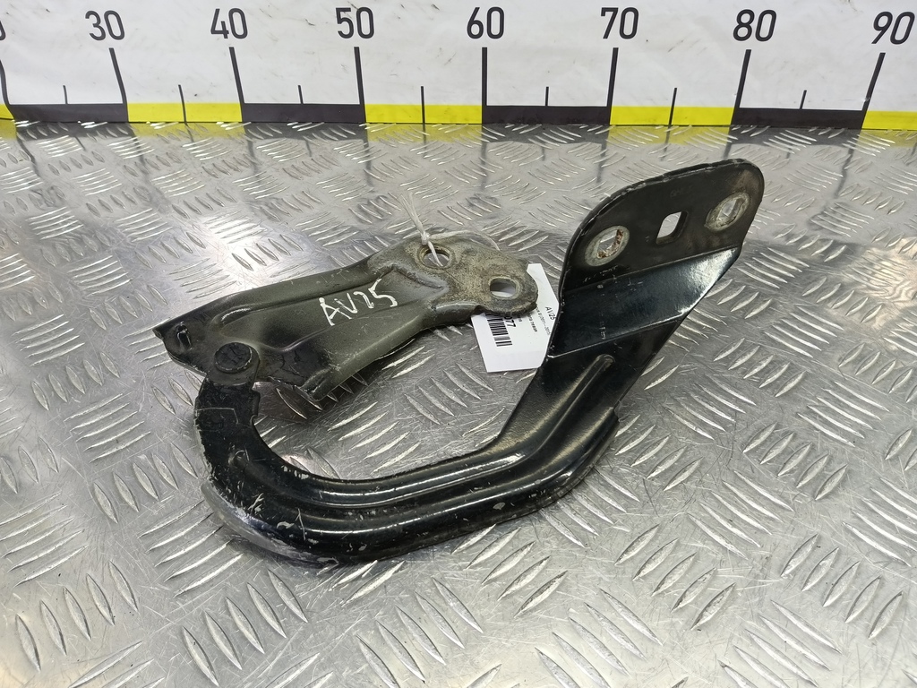 петля капота FORD Focus  1750018, 2590 рублей, Москва