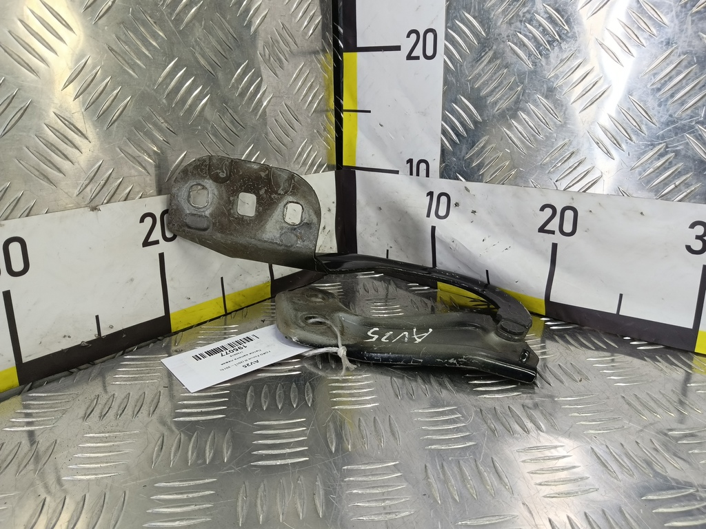 петля капота FORD Focus  1750018, 2590 рублей, Москва