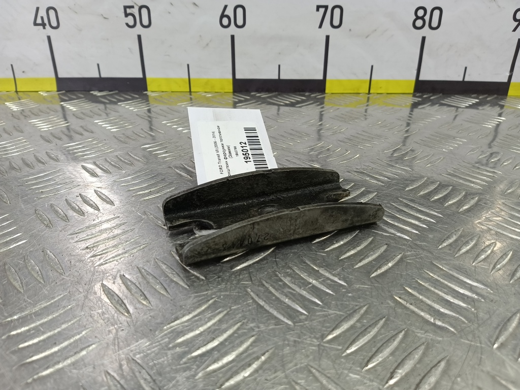 кронштейн форсунки топливной (зажим) FORD Transit  1842766, 520 рублей, Москва