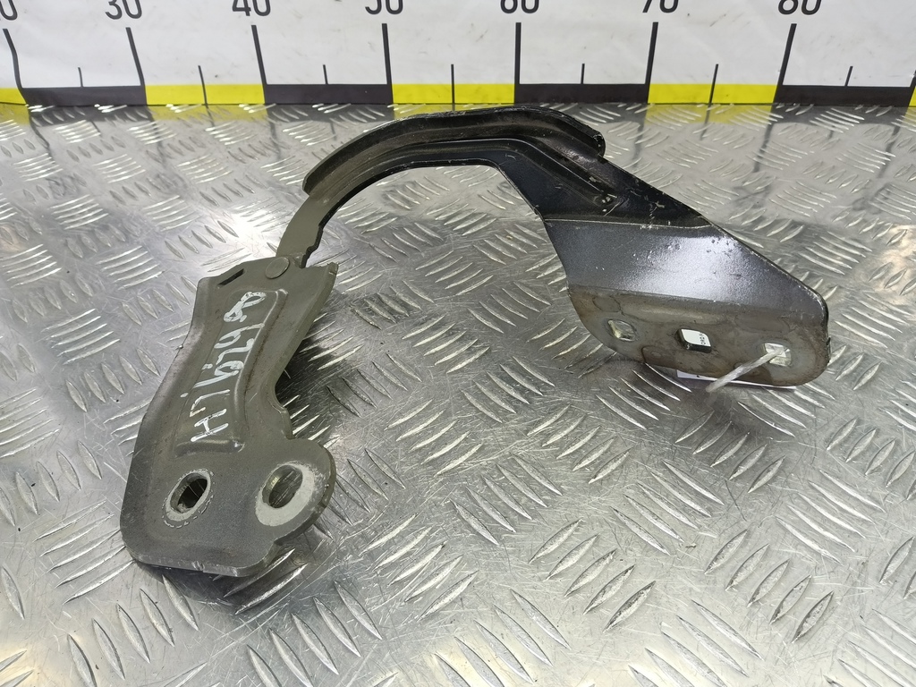 петля капота FORD Focus 2.0 AMT (160 л.с.)Focus  III рестайлинг (2014—2019) Седан 1750018, 2590 рублей, Москва