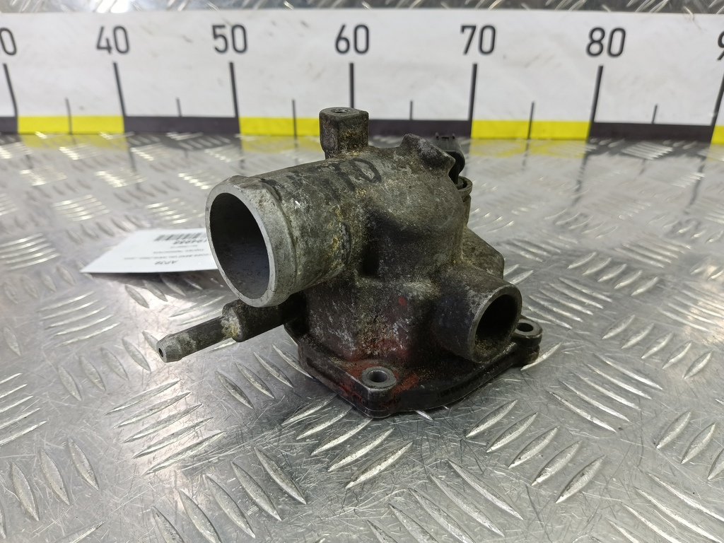 корпус термостата MERCEDES-BENZ Vito  A6112000715, 860 рублей, Москва