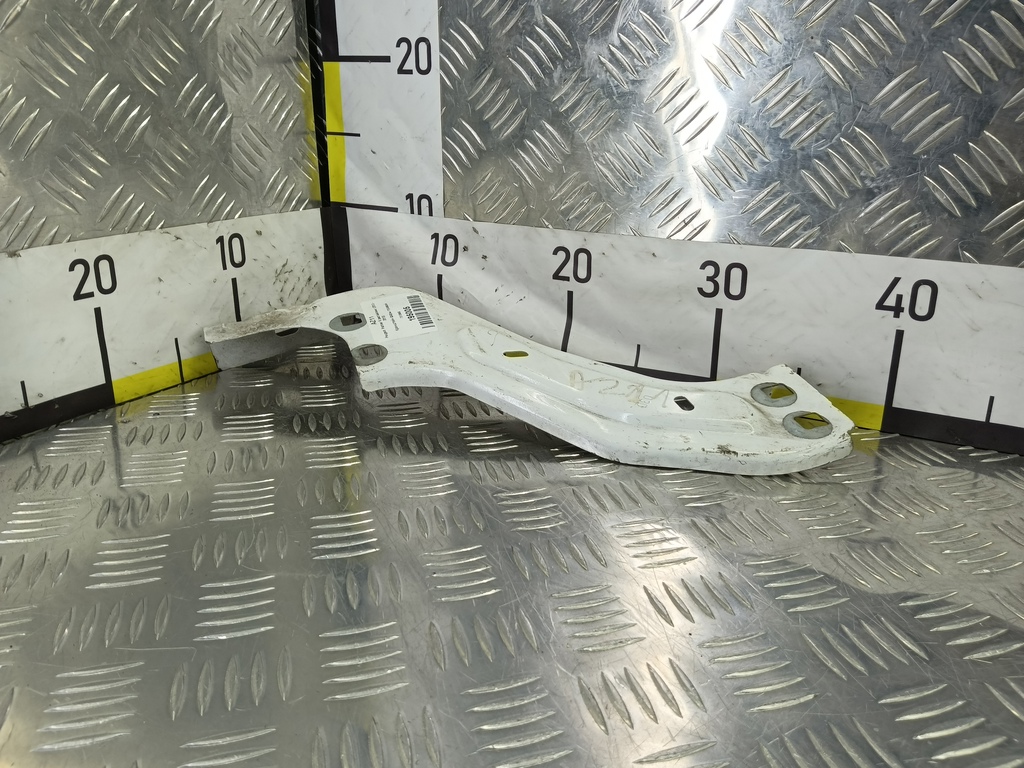 кронштейн фары Peugeot Partner  7213WQ, 2130 рублей, Москва