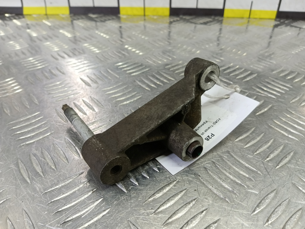 кронштейн гур FORD Transit  1748451, 3050 рублей, Москва