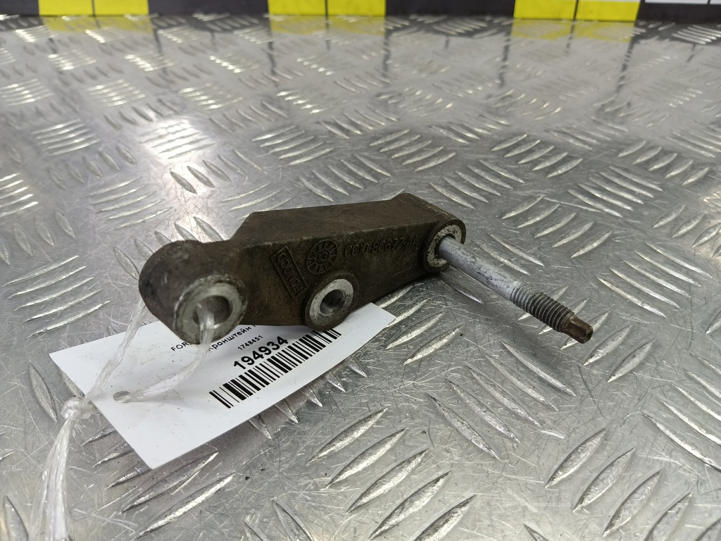 кронштейн гур FORD Transit  1748451, 3050 рублей, Москва