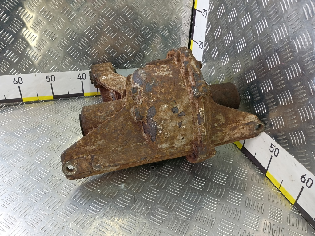 редуктор заднего моста LAND ROVER DISCOVERY  TVK500240, 2820 рублей, Москва