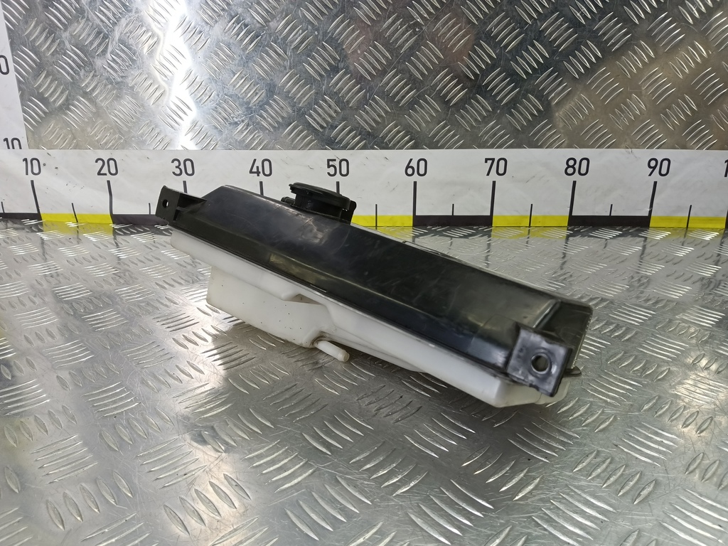 бачок расширительный Hyundai TUCSON 2.0 MT (140 л.с.)Tucson  I (2004—2011) Внедорожник 254312E000, 630 рублей, Москва