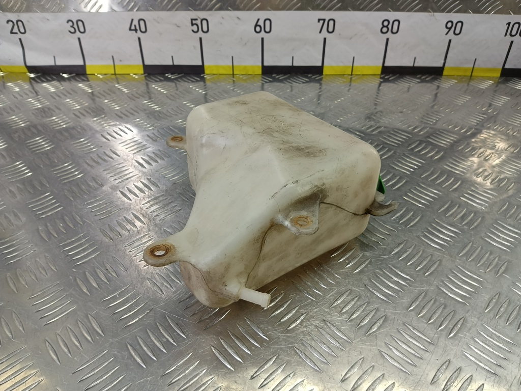 бачок расширительный SUZUKI Grand Vitara 1.6 4WD MT (106 л.с.)Grand Vitara  II (2005—2008) Внедорожник 1793165J00, 750 рублей, Москва