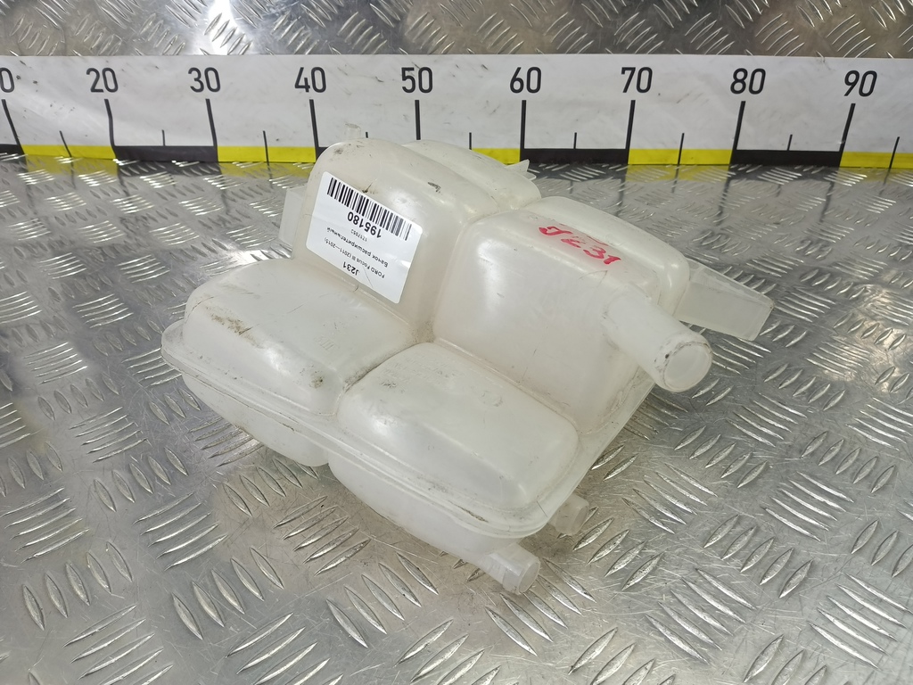 бачок расширительный FORD Focus  1717053, 2240 рублей, Москва