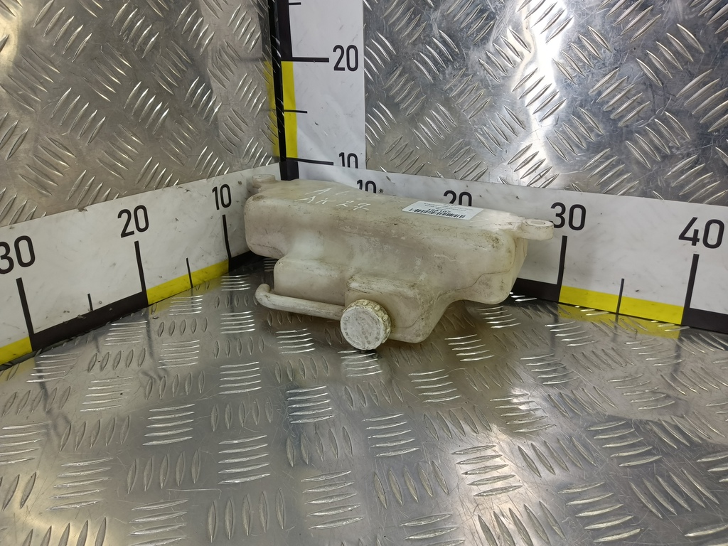 бачок расширительный MITSUBISHI L200  2.5 DI-D MT (136 л.с.)L200  IV (2006—2014) Пикап MN135072, 1550 рублей, Москва