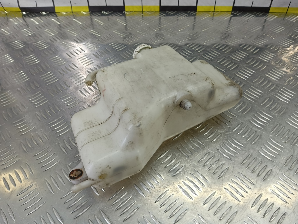 бачок расширительный MITSUBISHI L200  2.5 DI-D MT (136 л.с.)L200  IV (2006—2014) Пикап MN135072, 1550 рублей, Москва