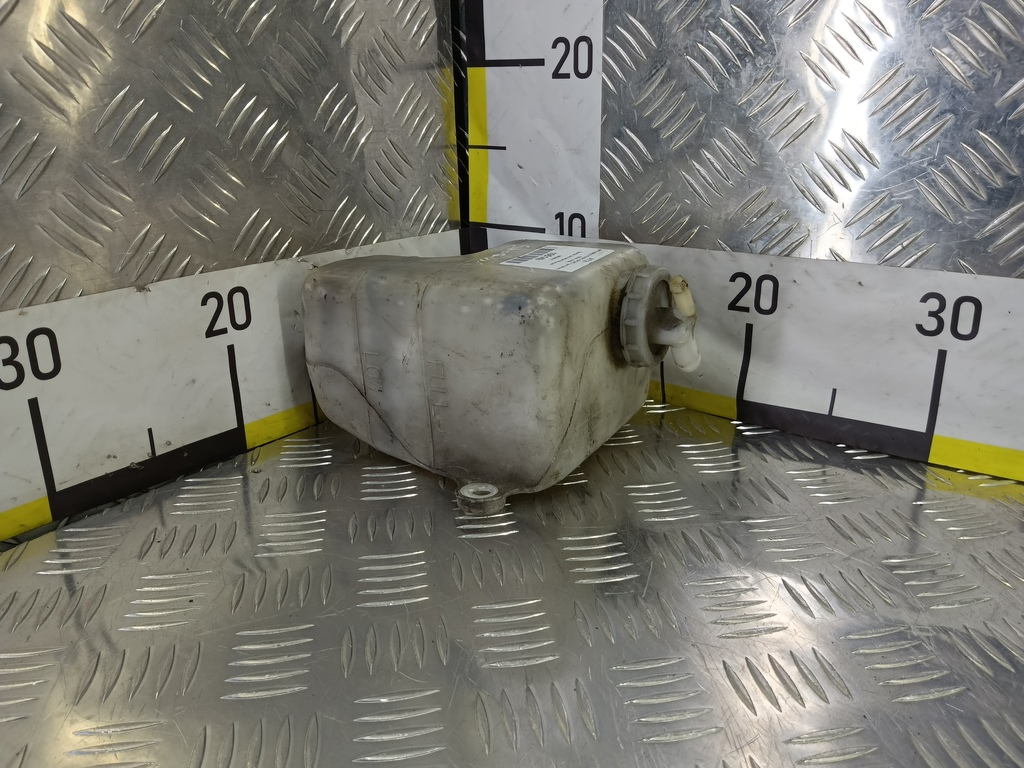 бачок расширительный MITSUBISHI PAJERO SPORT  MR386070, 520 рублей, Москва