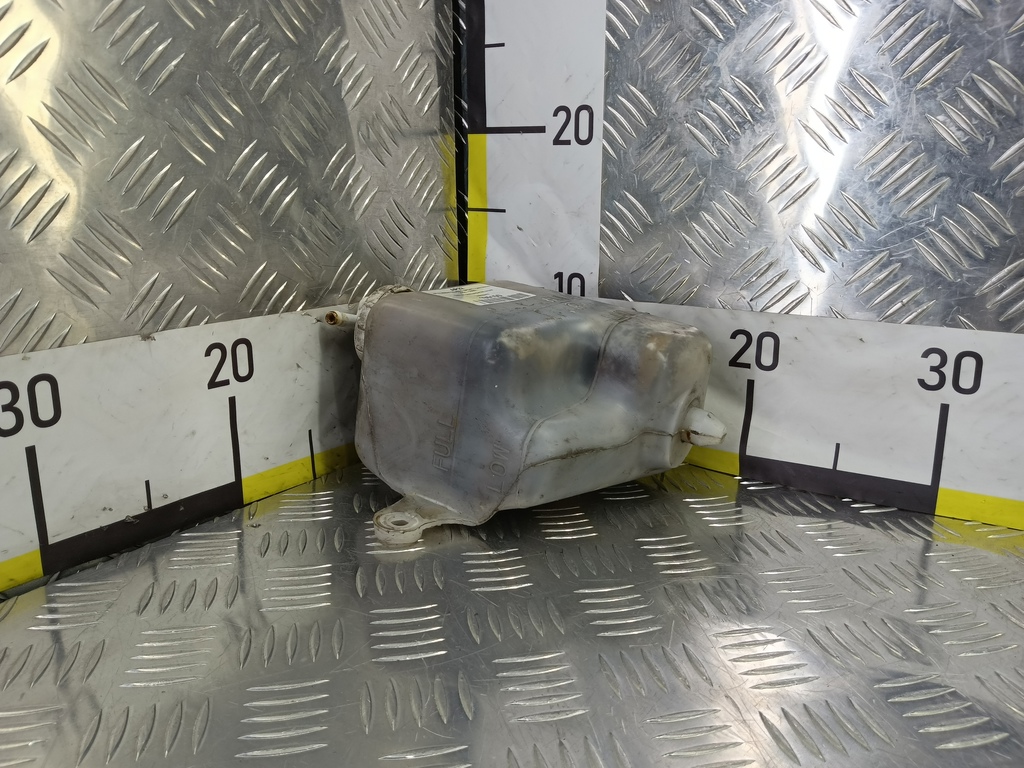 бачок расширительный MITSUBISHI PAJERO SPORT  MR386070, 520 рублей, Москва