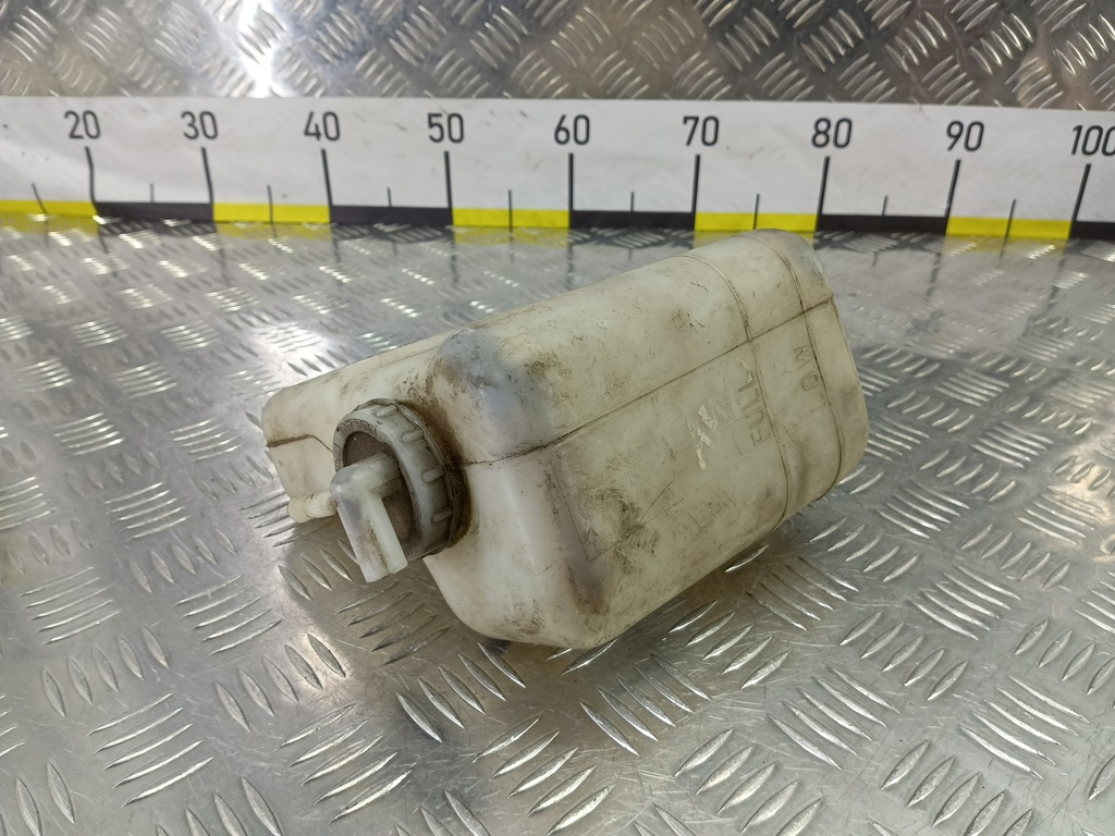 бачок расширительный MITSUBISHI PAJERO  MR404879, 630 рублей, Москва