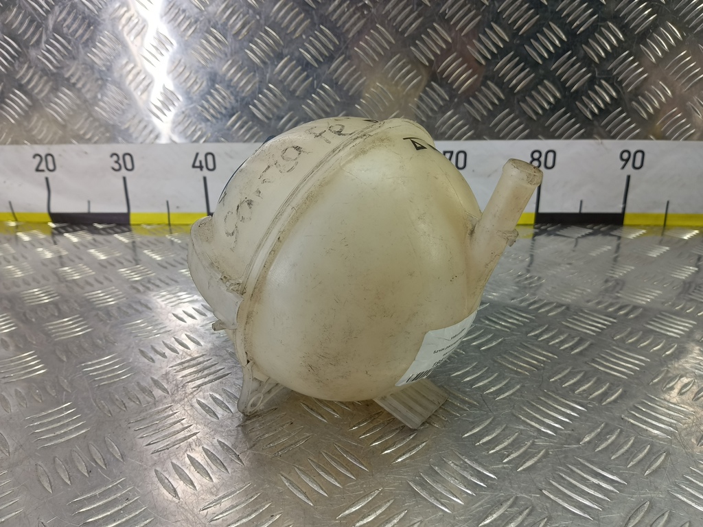 бачок расширительный Volkswagen   6Q0121407, 1320 рублей, Москва