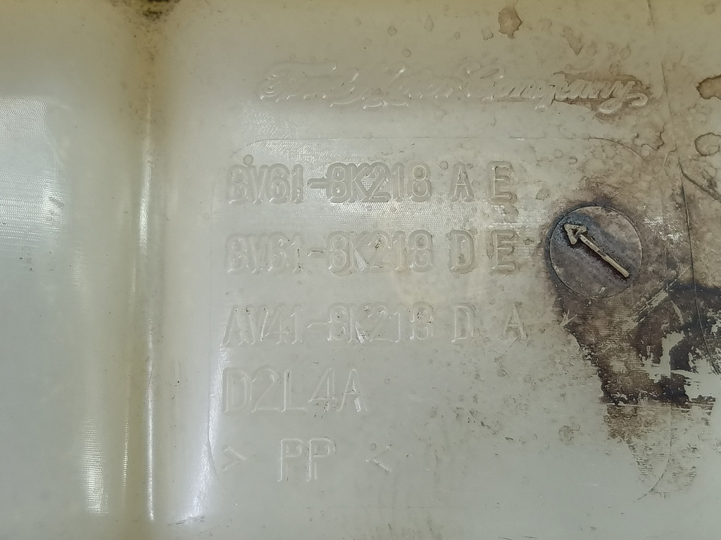 бачок расширительный FORD Focus  1717053, 2240 рублей, Москва