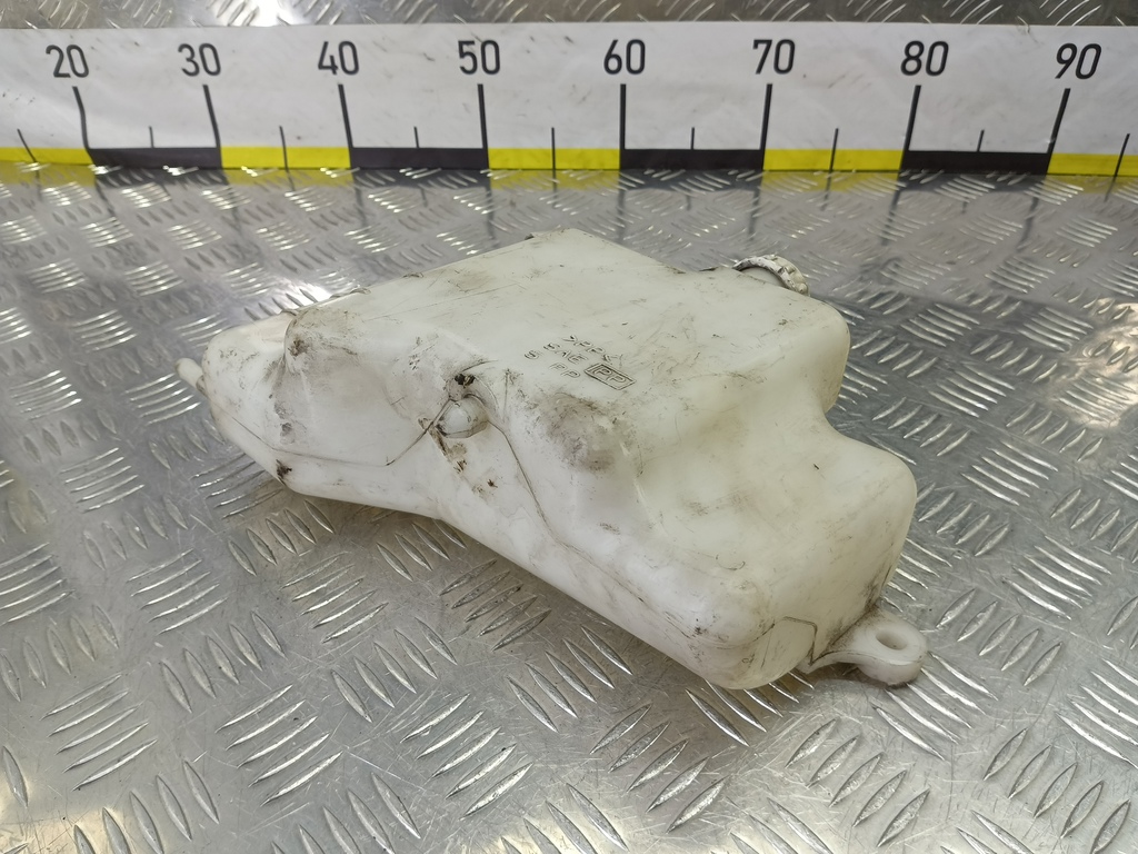 бачок расширительный MITSUBISHI L200  2.5 DI-D MT (136 л.с.)L200  IV (2006—2014) Пикап MN135072, 1550 рублей, Москва