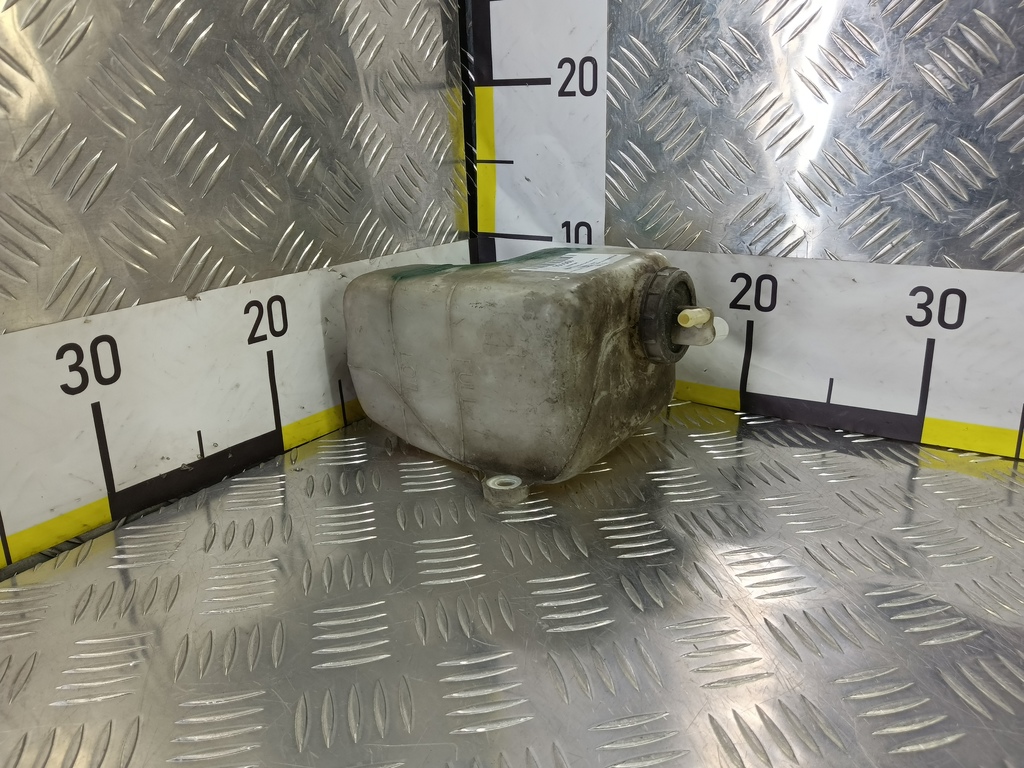 бачок расширительный MITSUBISHI PAJERO SPORT  MR386070, 520 рублей, Москва